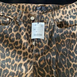 Zara leopard print jeans NWT